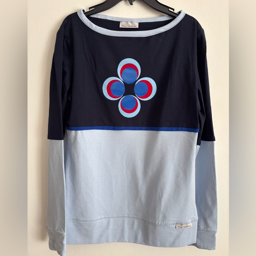 Iza Fabian (German designer) Navy and Light Blue Long Sleeve Top